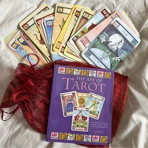The Art of Tarot Deck + Booklet in red drawstring bag - NEW